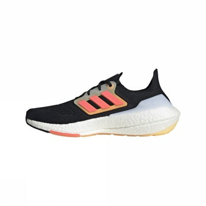 ULTRABOOST 22