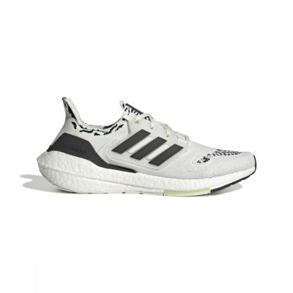 ULTRABOOST 22
