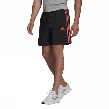 ESSENTIALS CHELSEA SHORT