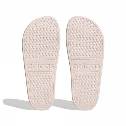 ADILETTE AQUA