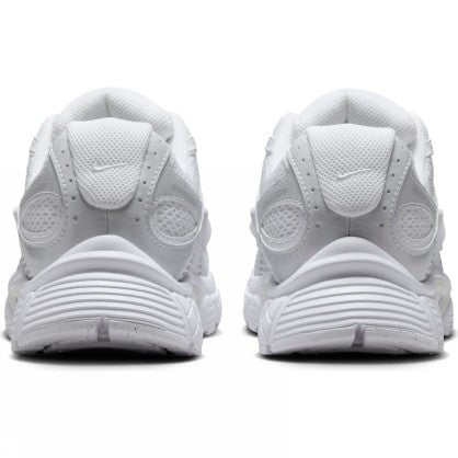 W NIKE V5 RNR