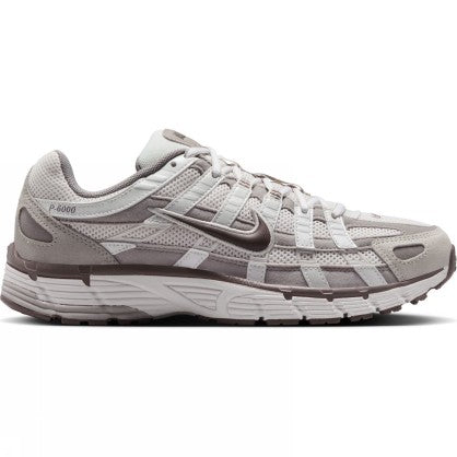 W NIKE P-6000