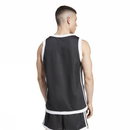 Mockeyelet vest
