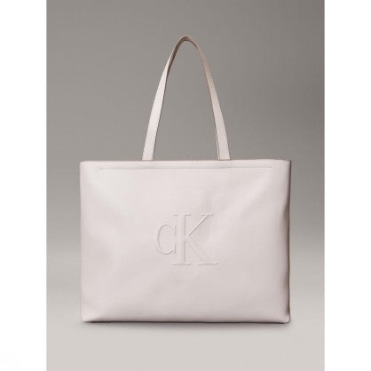 SCULPTED SLIM TOTE34