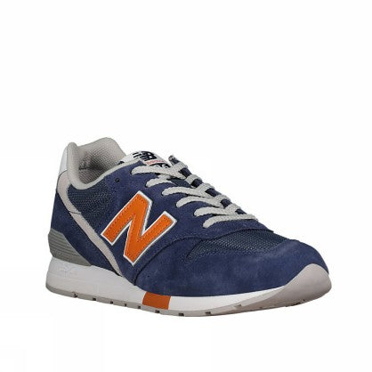 996