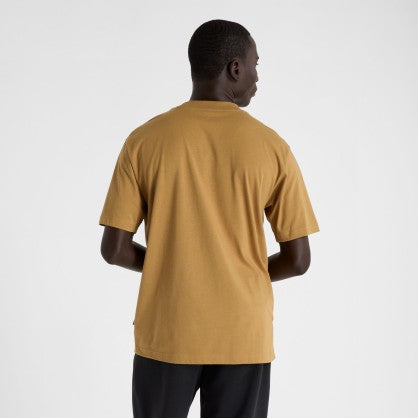 NEW BALANCE RELAXED LINEAR T-SHIRT