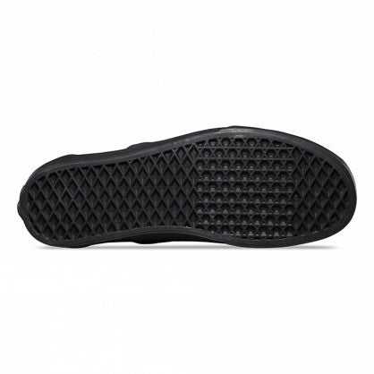 U CLASSIC SLIP ON