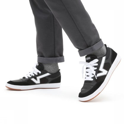 UA LOWLAND CC (STAPLE)