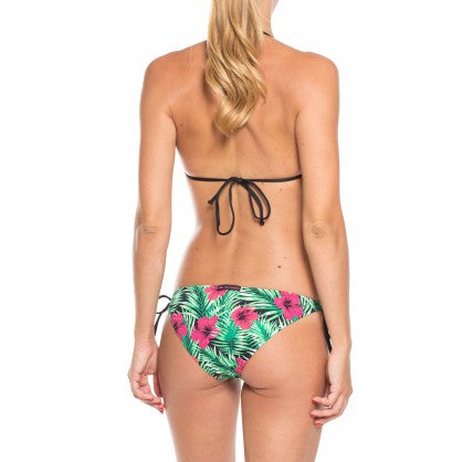 JENNIFER 15 BIKINI
