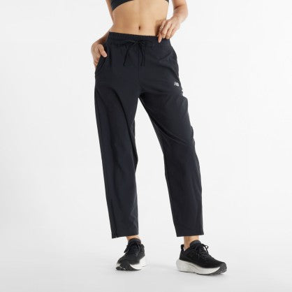 SPORT ESSENTIALS PERFORMANCE WOVEN PANT