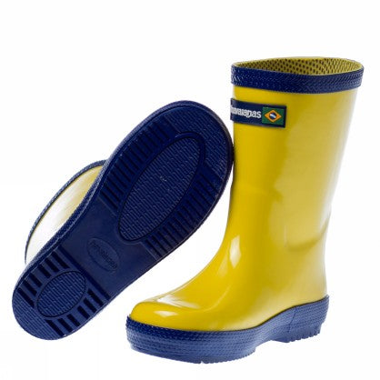 RAIN BOOTS