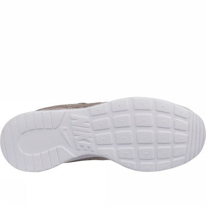 WMNS TANJUN