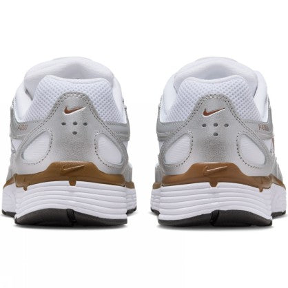 W NIKE P-6000