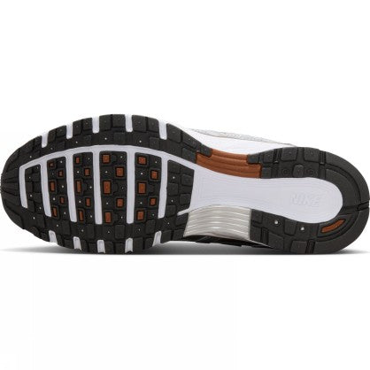 W NIKE P-6000