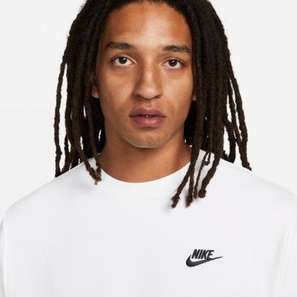 SPORTSWEAR CLUB
