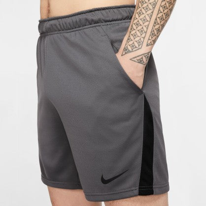 M NK DF KNIT SHORT TRAIN