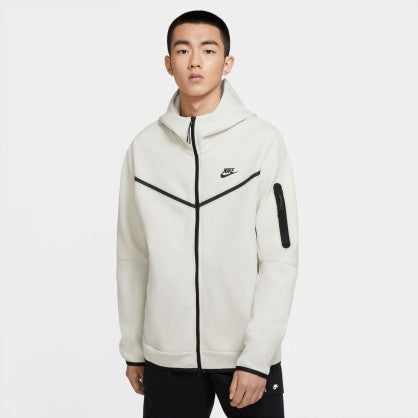 SPORTSWEAR TECH FLEECE