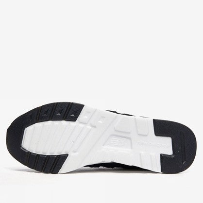 997