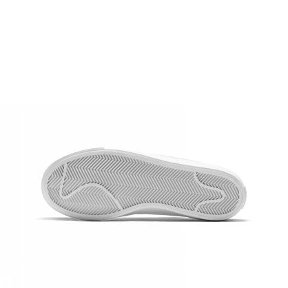 NIKE COURT LEGACY