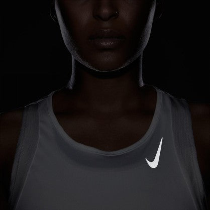 Dri-FIT Race