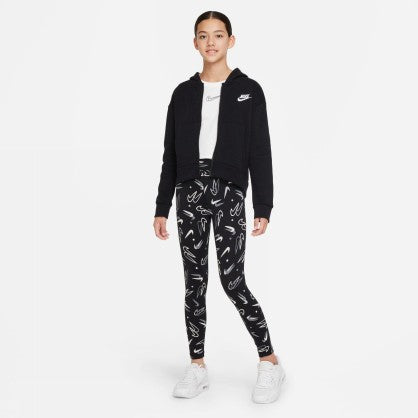 SPORTSWEAR ESSENTIAL
