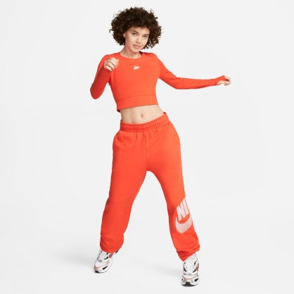 SPORTSWEAR