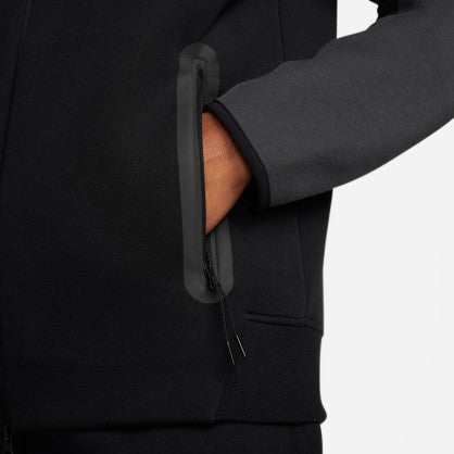 Tech Fleece
