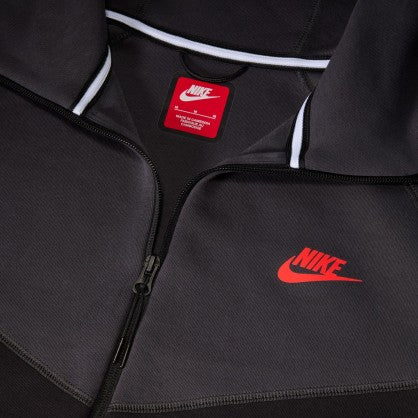 Tech Fleece
