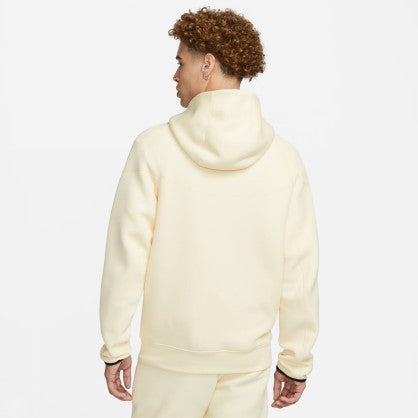TECH FLEECE