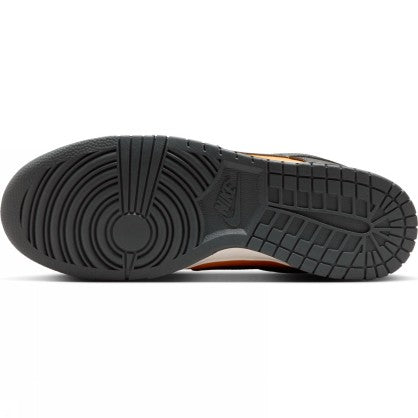 NIKE DUNK LOW RETRO BTTYS