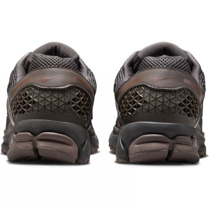 NIKE ZOOM VOMERO 5 Y2K