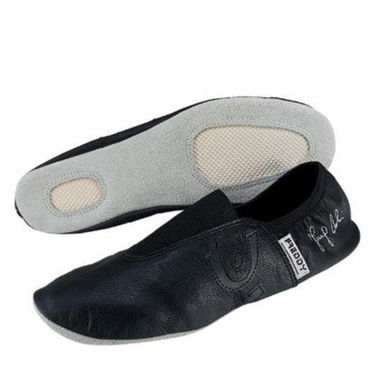 RHYTHMIC SHOE