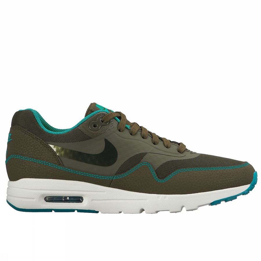 W AIR MAX 1 ULTRA ESSENTIALS