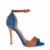 WOMAN SHOES