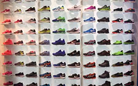 Negozio sales scarpe centro