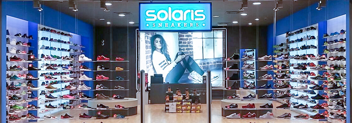 store banner